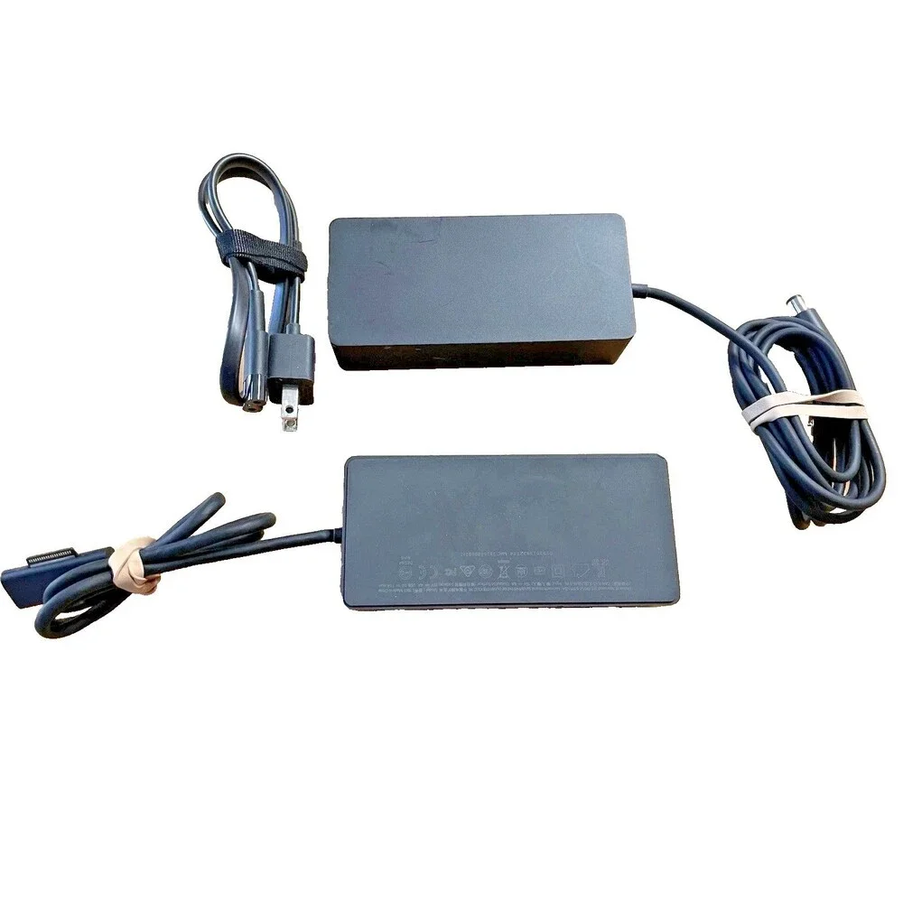 Microsoft Surface Pro Docking Station Model 1661 with 1749 AC Adapter